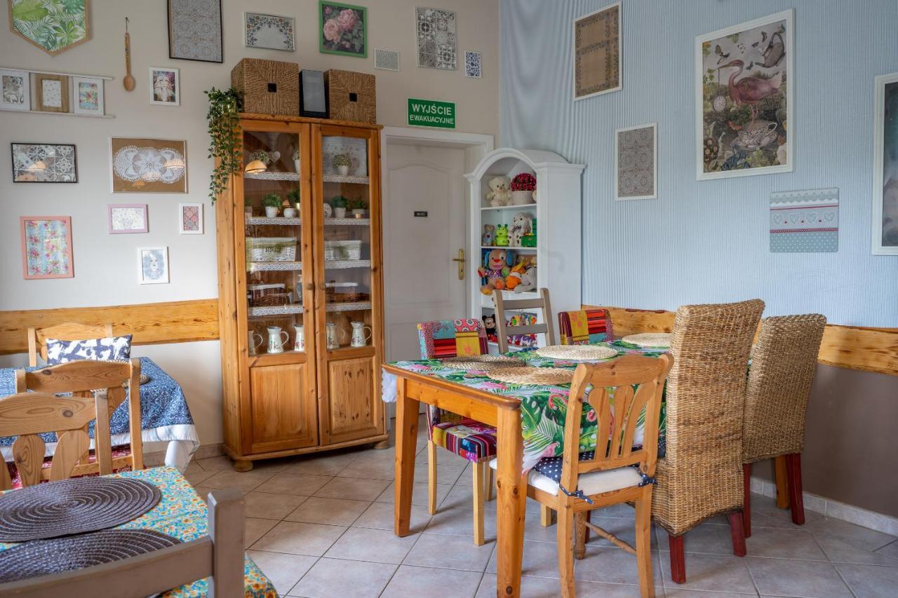Gosciniec Skolimowka Restauracja I Pokoje Ze Sniadaniem Na Kaszubach Хмельно Экстерьер фото